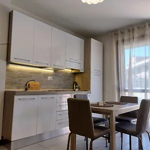 Monolocale In Via Flaminia - Alloggio Turistico Appartamento